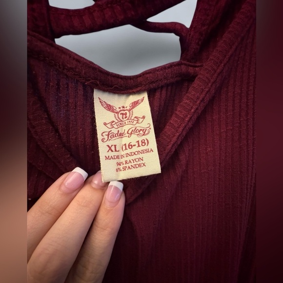 Women’s Faded Glory Crisscross Back Ribbed Tank Top - Burgundy | Size XL - Picture 5 of 7